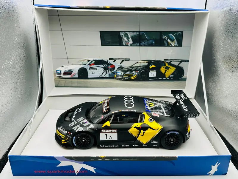 1:18 2012 Bathurst 12 Hour Winner -- #1A Audi R8 Lms -- Spark 18As003 1