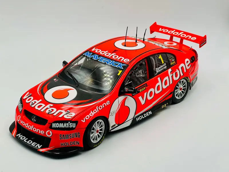 1:18 2012 Bathurst Winner - Jamie Whincup/Paul Dumbrell - Classic Carlectables 1