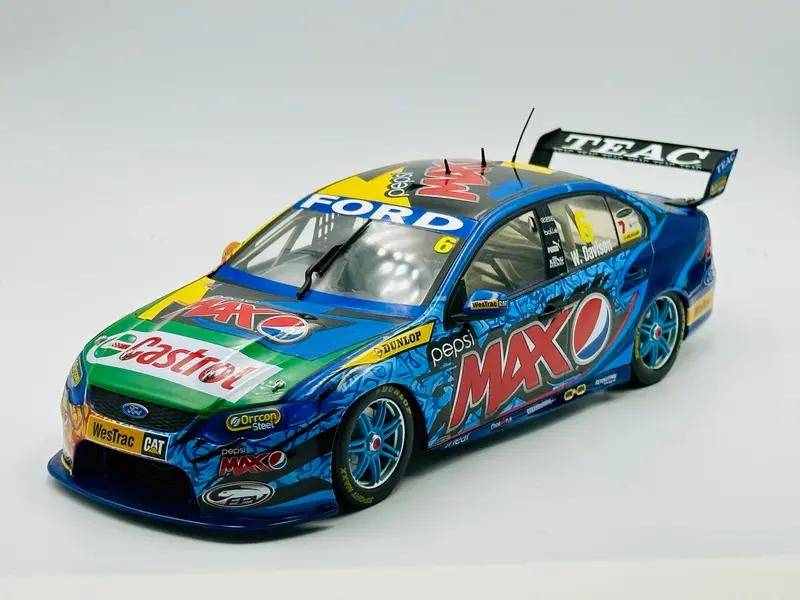 1:18 2013 Will Davison -- Pepsi Max Ford Fg Falcon -- Classic Carlectables 1