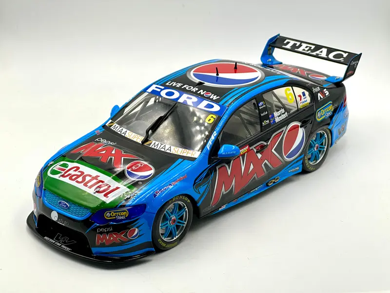 1:18 2014 Bathurst Winner -- Mostert/Morris -- Ford Fg Falcon -- Classic 1