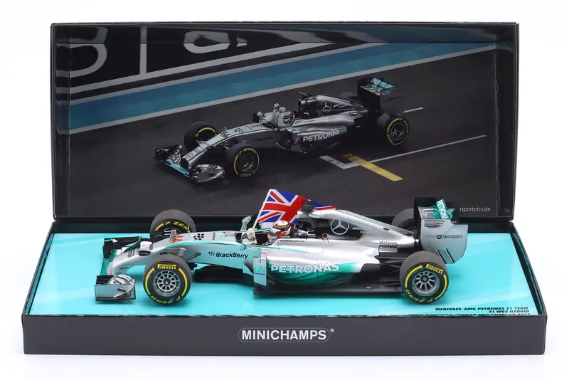 1:18 2014 Lewis Hamilton -- World Champion -- Mercedes W05 -- Minichamps F1 Rare 1