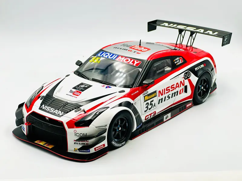 1:18 2015 Bathurst 12 Hour Winner -- #35A Nissan Gt-R Nismo Gt3 -- Autoart 81585 1