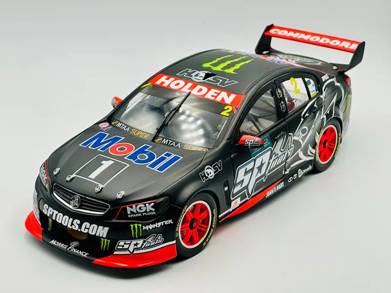 1:18 2015 Garth Tander -- Sydney Test Livery -- Biante 1