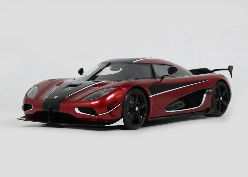 1:18 2017 Koenigsegg Agera Rs -- Metallic Red / Black Carbon -- Gt Spirit Gt931 1