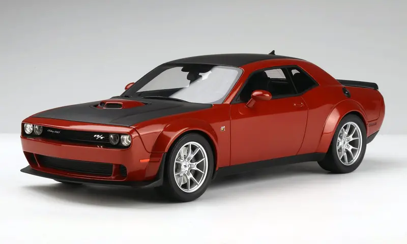 1:18 2020 Dodge Challenger R/T Scat Pack Widebody -- Sinamon Stick -- Gt Spirit 1