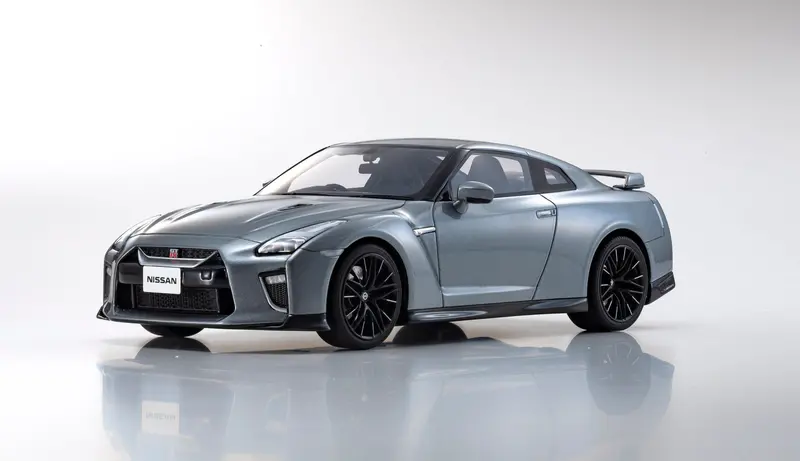 1:18 2020 Nissan Gt-R R35 -- Grey -- Kyosho Samurai 1