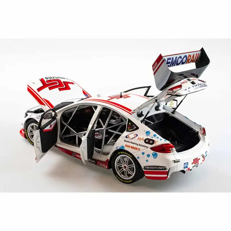 1:18 2021 Bathurst -- #4 Smith/Wall -- Brad Jones Racing -- Biante 2