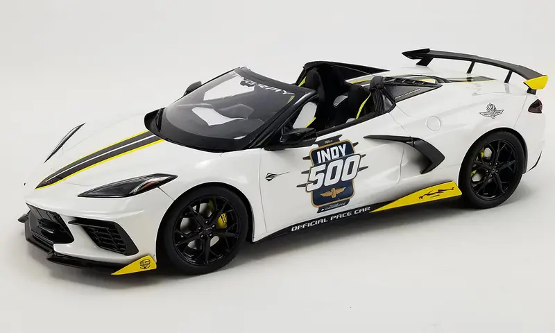 1:18 2021 Chevrolet Corvette Stingray -- 2021 Indy 500 Pace Car -- Rar 1