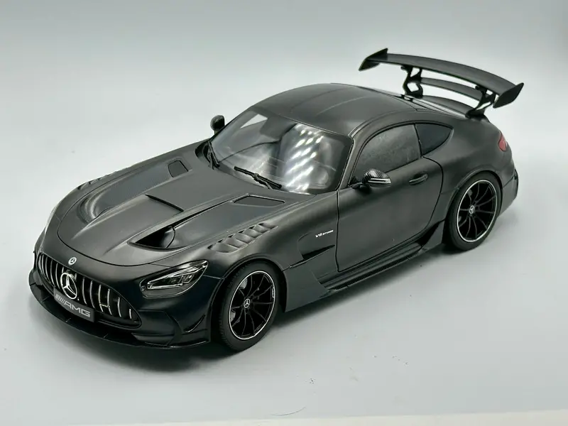 1:18 2021 Mercedes-Benz Amg Gt Black Series -- Graphite Grey Metallic -- Norev 1