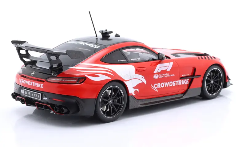1:18 2022 Formula 1 Safety Car -- Mercedes-Amg Gt Black Series -- Minichamps F1 2