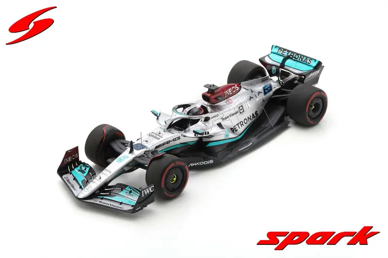 1:18 2022 George Russell -- Bahrain Gp -- Mercedes-Amg W13 E -- Spark F1 1