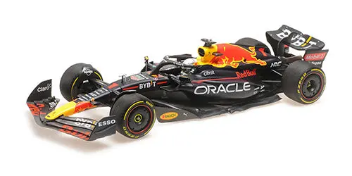 1:18 2022 Max Verstappen -- Italian Gp Winner -- Red Bull Rb18 -- Minichamps F1 1