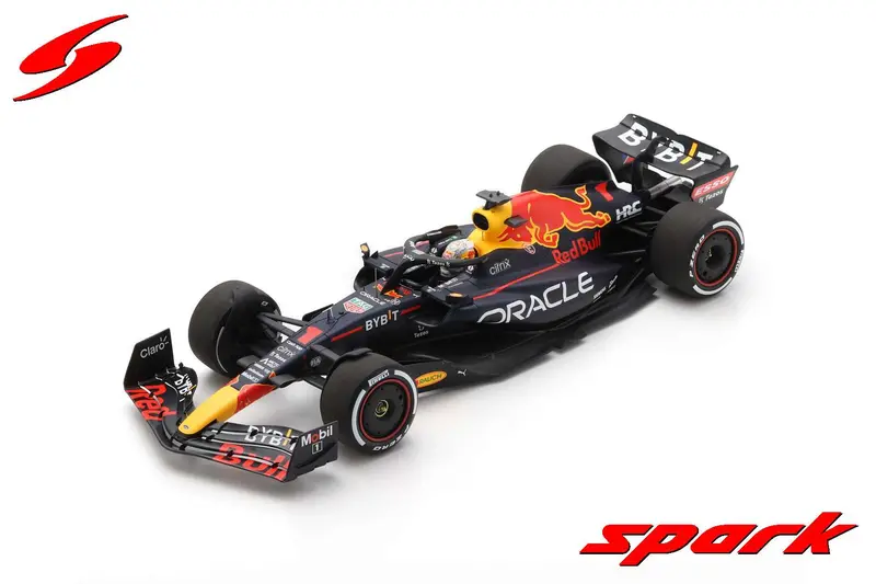1:18 2022 Max Verstappen -- Saudi Arabian Gp Winner -- Red Bull Rb18 -- Spark F1 1