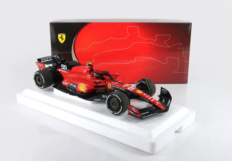 1:18 2023 Carlos Sainz -- Singapore Gp Winner -- #55 Scuderia Ferrari Sf-23 -- Bbr F1 1