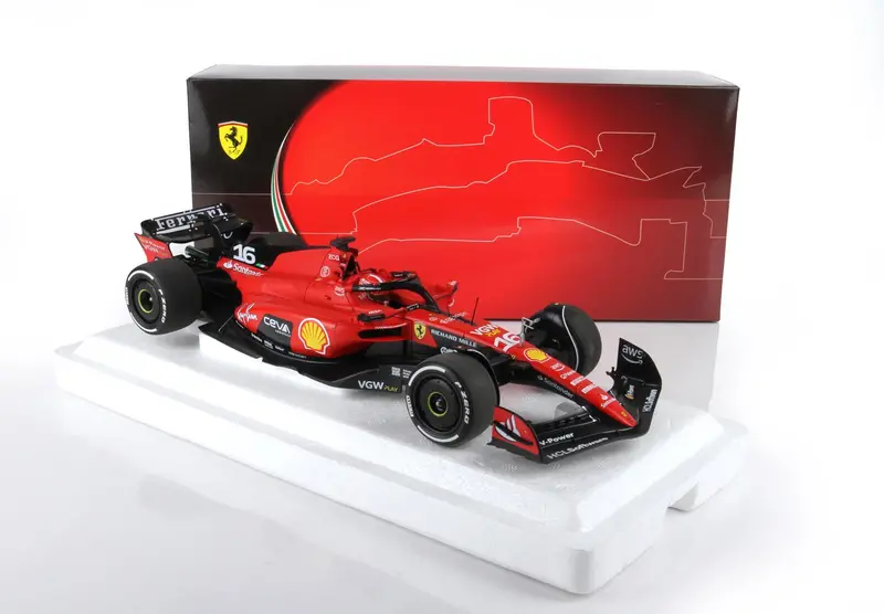 1:18 2023 Charles Leclerc -- Singapore Gp -- #16 Scuderia Ferrari Sf-23 -- Bbr F1 1