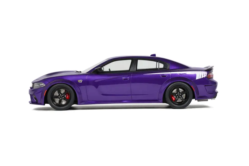 1:18 2023 Dodge Charger Super Bee -- Plum Crazy Purple -- Gt Spirit 2
