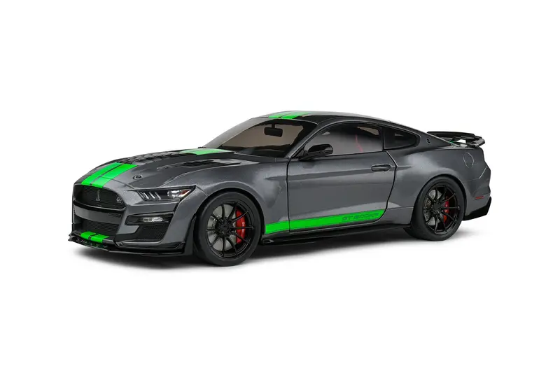 1:18 2023 Shelby Mustang Gt500 Kr -- Grey W/Green Stripes -- Solido Ford 1