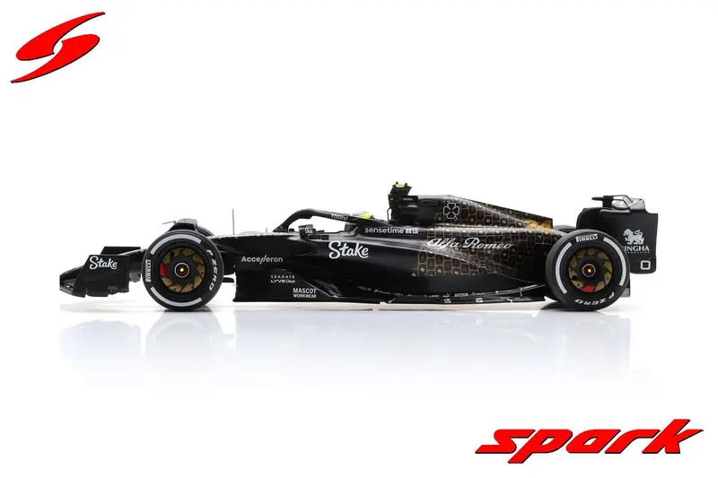 1:18 2023 Zhou Guanyu -- Las Vegas Gp -- Alfa Romeo C43 -- Spark F1 2