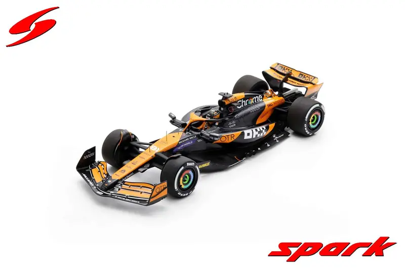 1:18 2024 Oscar Piastri -- Australian Gp -- #81 Mclaren Mcl38 -- Spark F1 1