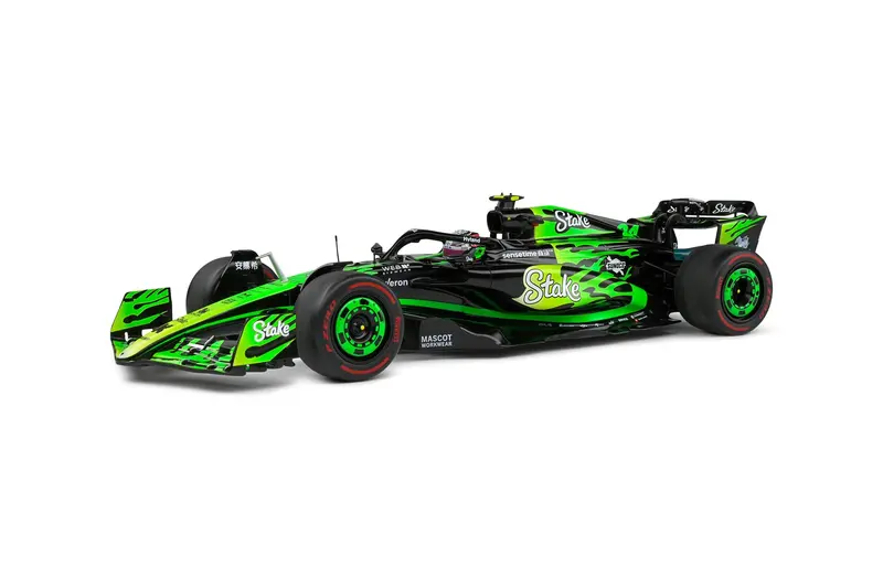 1:18 2024 Zhou Guanyu -- Las Vegas Gp -- #24 Stake Kick Sauber C44 -- Solido F1 1
