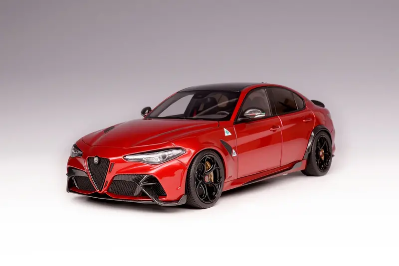 1:18 Alfa Romeo Giulia Gta -- Rosso Gta Red -- Motorhelix 1