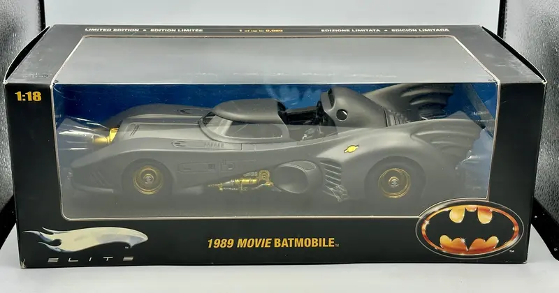 1:18 Batmobile -- Batman 1989 -- Hot Wheels Elite R1794 1