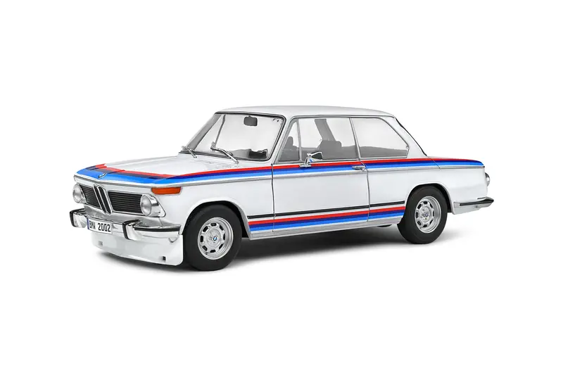 1:18 Bmw 2002 Tii Turbo Evocation 1971 -- White -- Solido 1