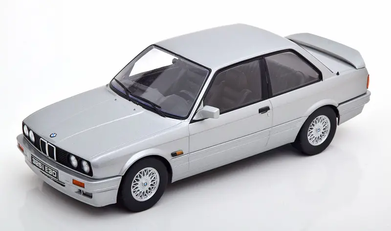 1:18 Bmw 325I E30 M-Package 1988 -- Silver -- Kk-Scale 1
