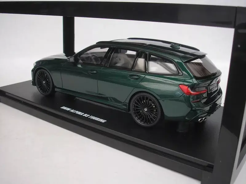 1:18 Bmw Alpina B3 Touring 2019 -- Green -- Gt Spirit 2