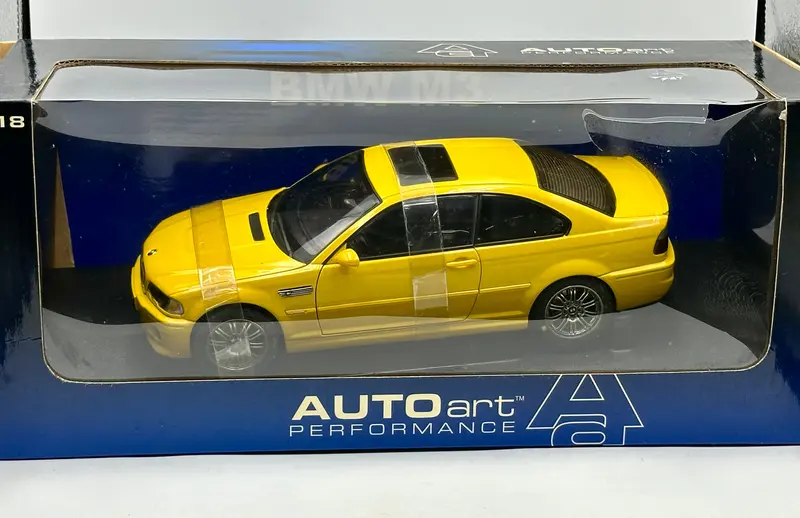 1:18 Bmw M3 E46 Coupe -- Yellow -- Autoart 70542 1