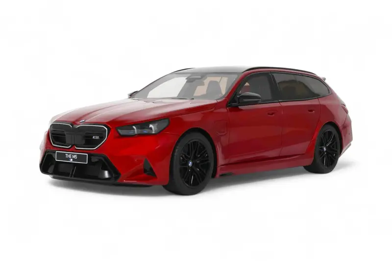 1:18 Bmw M5 (G91) Touring -- Red -- Gt Spirit Gt964 1