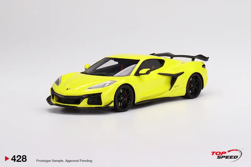 1:18 Chevrolet Corvette Z06 2023 -- Accelerate Yellow -- Topspeed Model 1