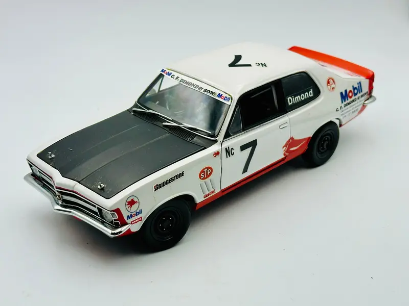 1:18 Custom Code 3 -- #7 Dimond Holden Lc Torana Gtr Xu-1 -- Biante/Autoart 1