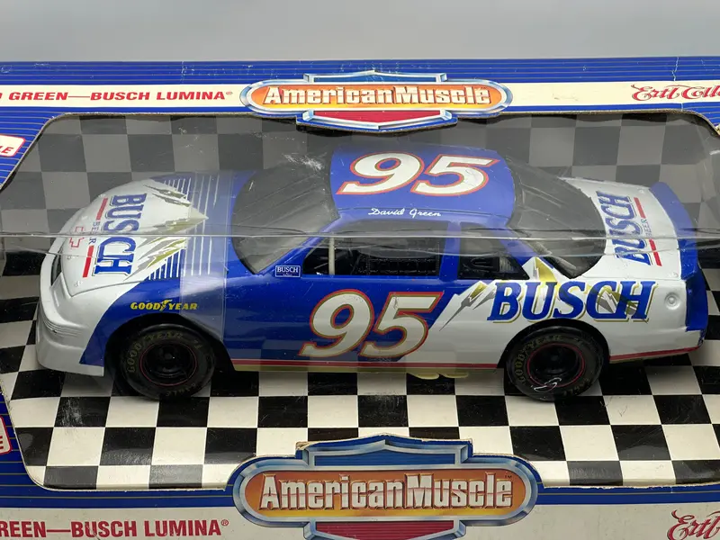 1:18 David Green -- #95 Busch Chevrolet Lumina -- American Muscle Ertl 1