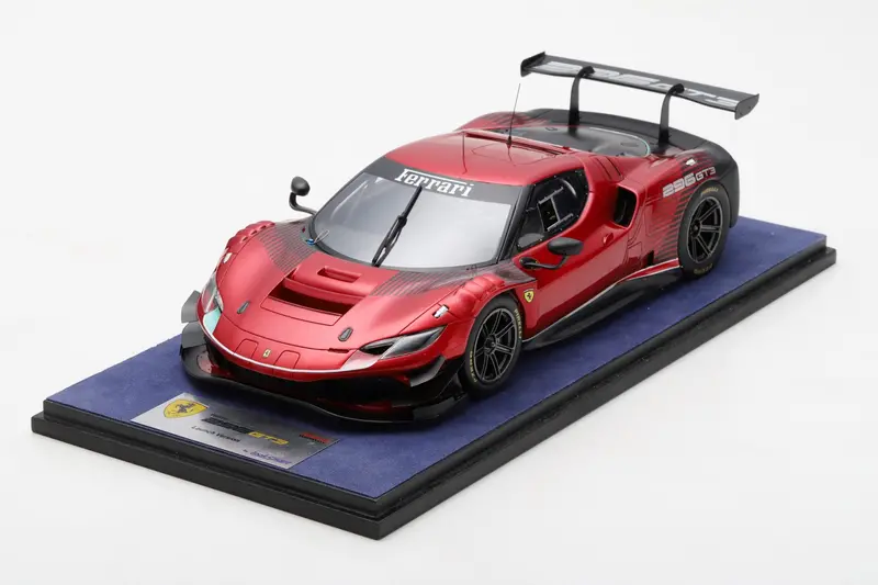 1:18 Ferrari 296 Gt3 -- Red/Black - Launch Version -- Looksmart 1