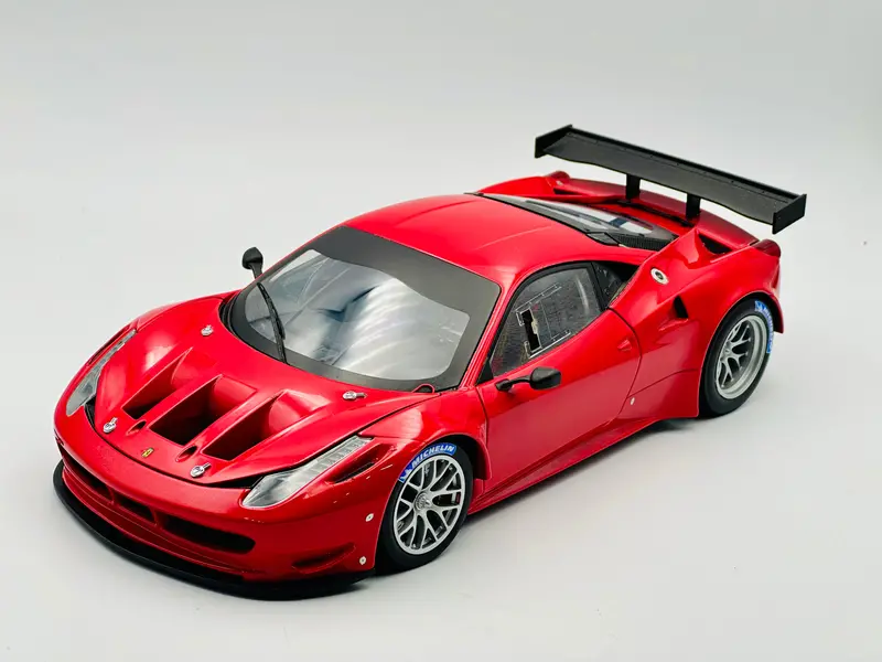 1:18 Ferrari 458 Italia Gt2  -- Red -- Hot Wheels Elite X2860 1
