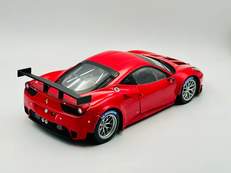 1:18 Ferrari 458 Italia Gt2 -- Red -- Hot Wheels Elite X2860 2
