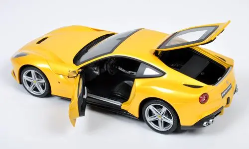 1:18 Ferrari F12 Berlinetta -- Yellow -- Hot Wheels X5475 2