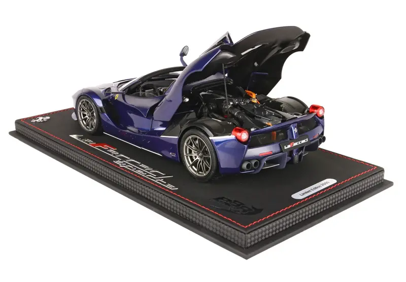 1:18 Ferrari Laferrari Aperta -- Carbon Fibre Blue Tour De France -- Bbr Models 2