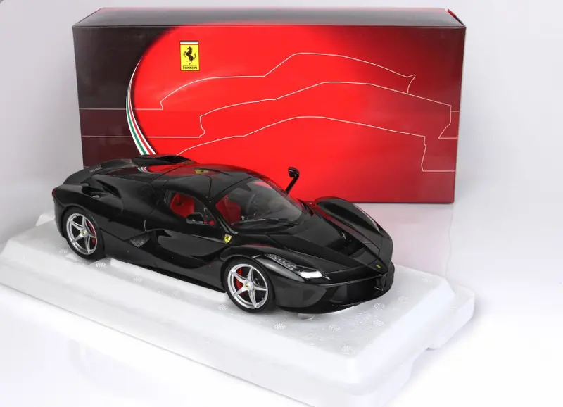 1:18 Ferrari Laferrari -- Black -- Bbr Models 1