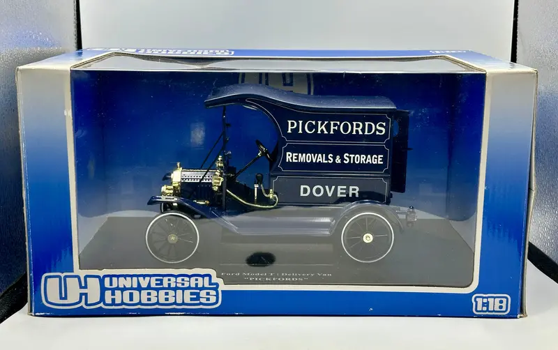 1:18 Ford Model T Delivery Van - Pickfords Removals Storage -- Universal Hobbies 1
