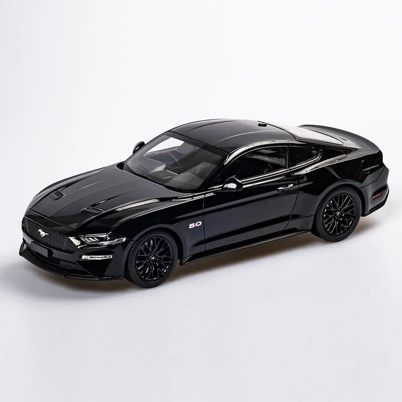 1:18 Ford Mustang Gt Fastback -- Shadow Black -- Authentic Collectables 1