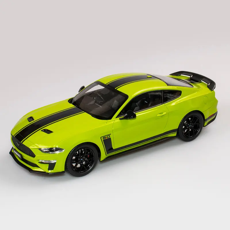 1:18 Ford Mustang R-Spec -- Grabber Lime -- Authentic Collectables 1