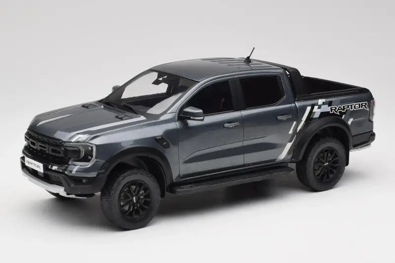 1:18 Ford Ranger Raptor 2023 -- Grey Metallic -- Model Car Group (Mcg) 1