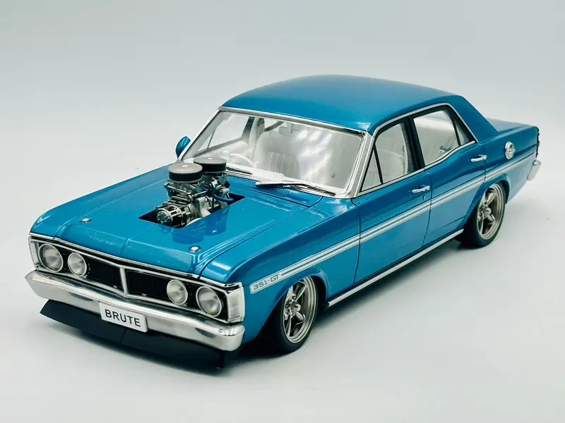 1:18 Ford Xy Falcon Gtho Phase 3 Street Machine "Brute" - Subzero Teal - Biante 1