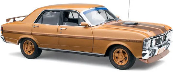 1:18 Ford Xy Falcon Phase Iii Gt-Ho -- 50Th Anniversary Gold -- Classic 1