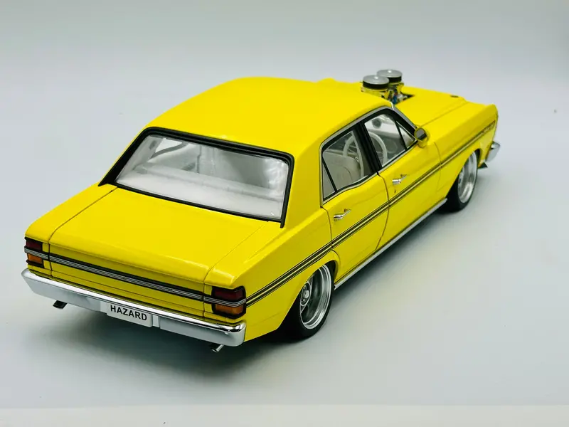 1:18 Ford Xy Falcon Street Machine -- "Hazard" Neon Yellow -- Biante/Autoart 2