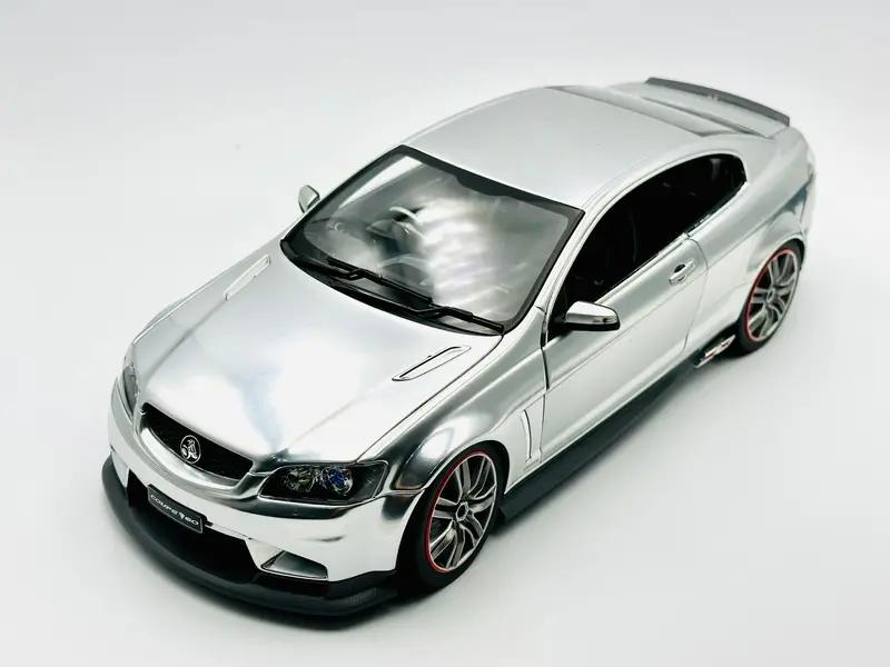 1:18 Holden Coupe 60 Concept Car -- Classic Carlectables 1