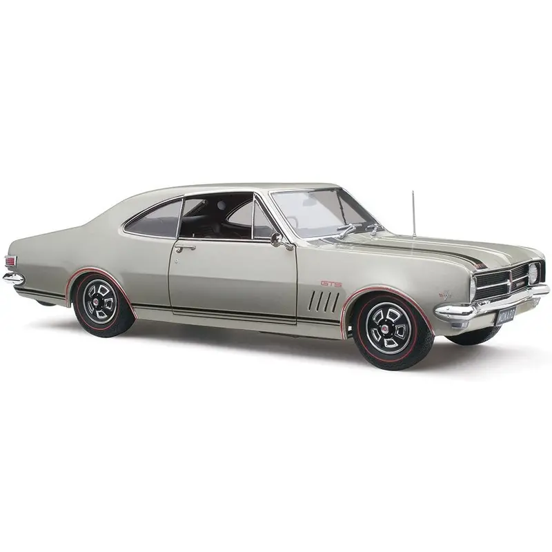 1:18 Holden Hk Monaro Gts 327 -- Silver Mink -- Classic Carlectables 1