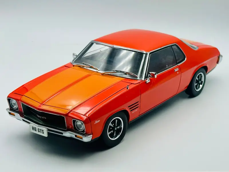 1:18 Holden Hq Monaro Gts Coupe -- Tangerine W/Lone O'ranger Stripes -- Classic 1